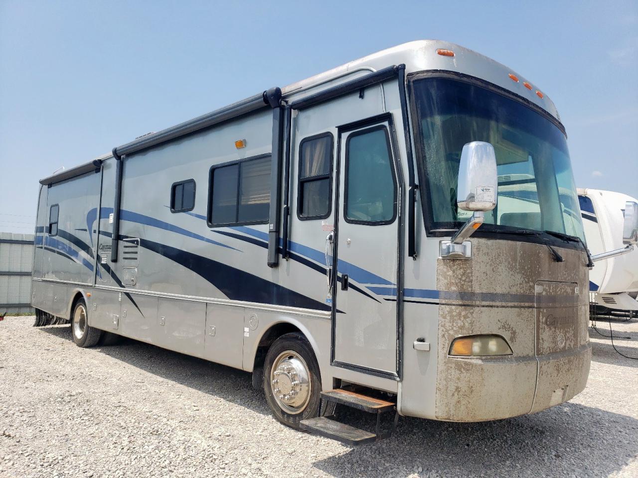 2006 Roadmaster Rail Monocoque for Sale in Haslet, TX - Water/Flood