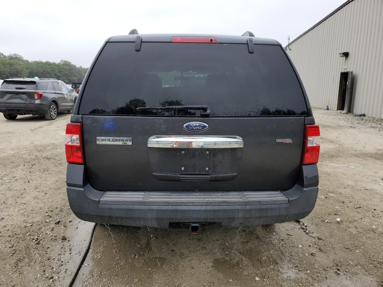 2007 Ford Expedition Xlt VIN: 1FMFU155X7LA55603 Lot: 62360735