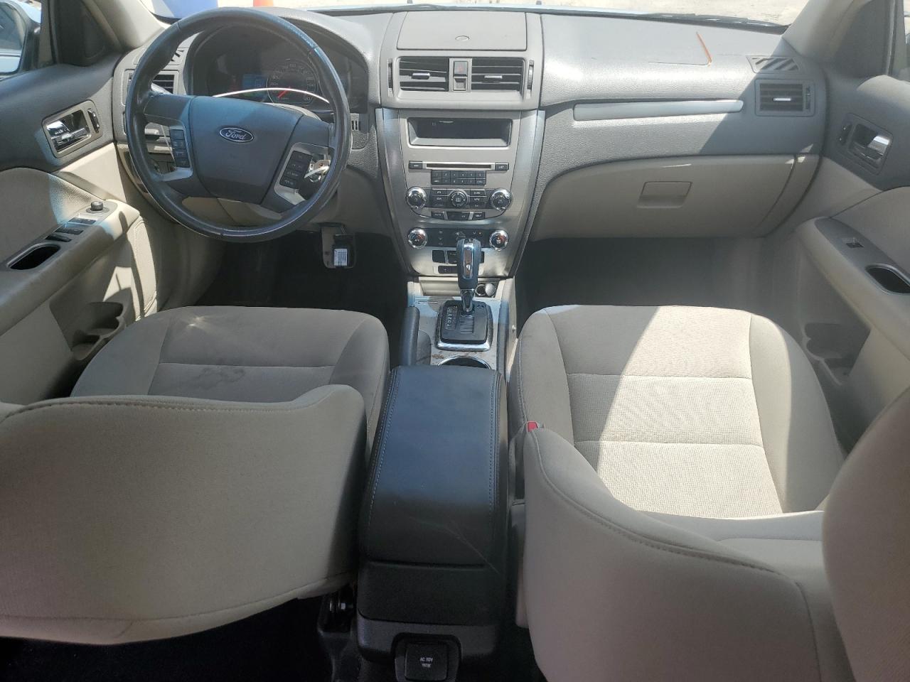 2010 Ford Fusion Hybrid VIN: 3FADP0L31AR215509 Lot: 61724795