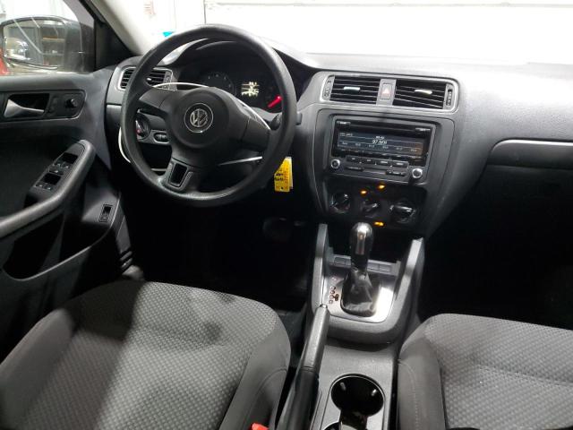  VOLKSWAGEN JETTA 2013 Белы