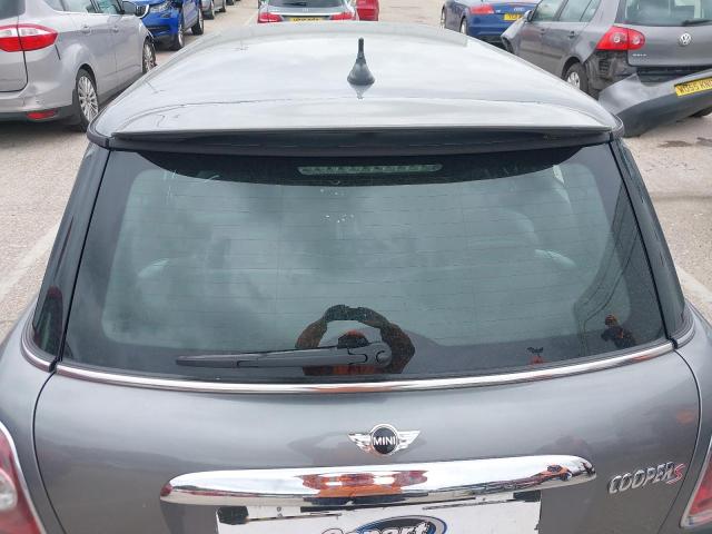 2009 MINI COOPER S