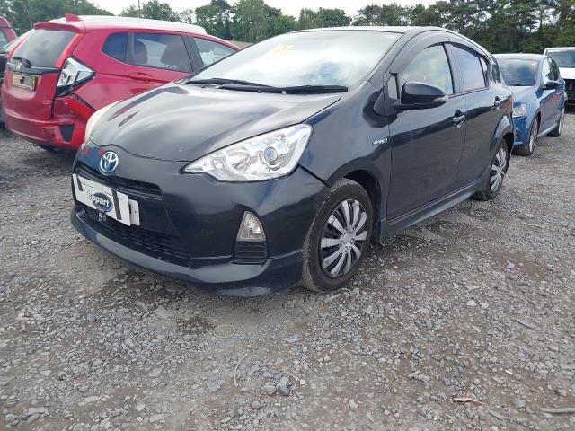 TOYOTA AQUA HYBRI 2014