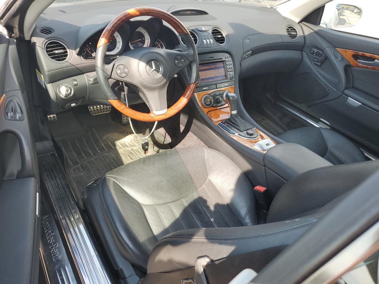 2009 Mercedes-Benz Sl 550 VIN: WDBSK71FX9F143657 Lot: 62879995