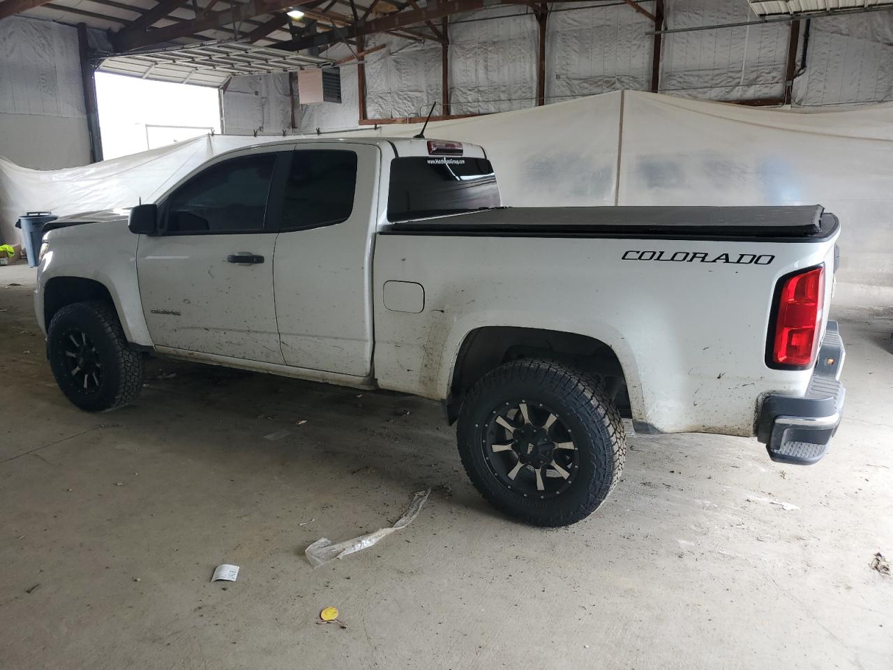 CHEVROLET COLORADO 2018 VIN 1GCHSAEA9J1221998 zdjęcie 2
