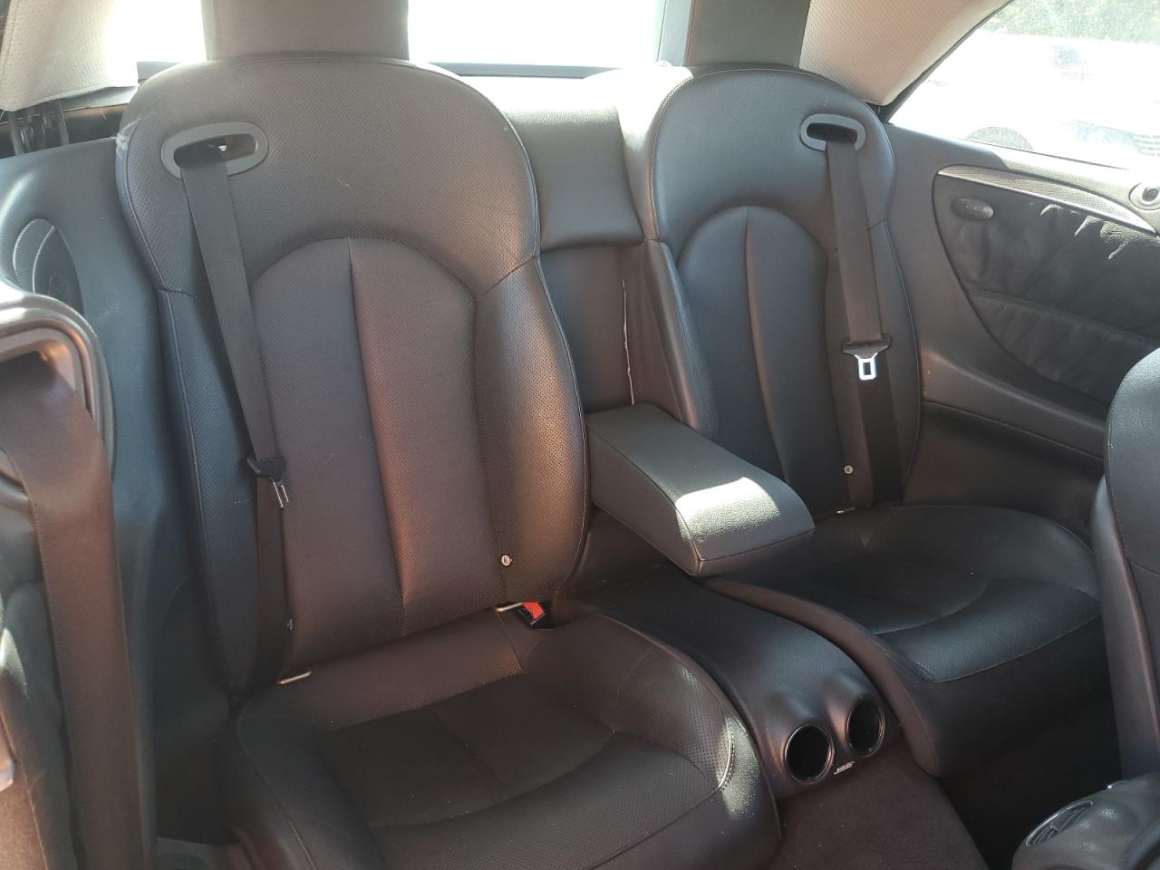 2004 Mercedes-Benz Clk 320 VIN: WDBTK65G44T030038 Lot: 58750695
