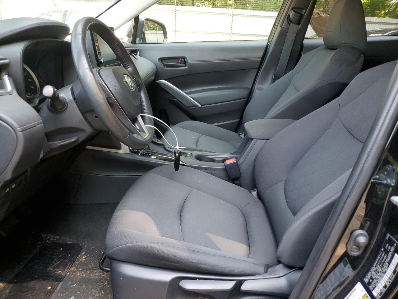 2022 Toyota Corolla Cross Le VIN: 7MUCAAAG8NV007946 Lot: 62179185