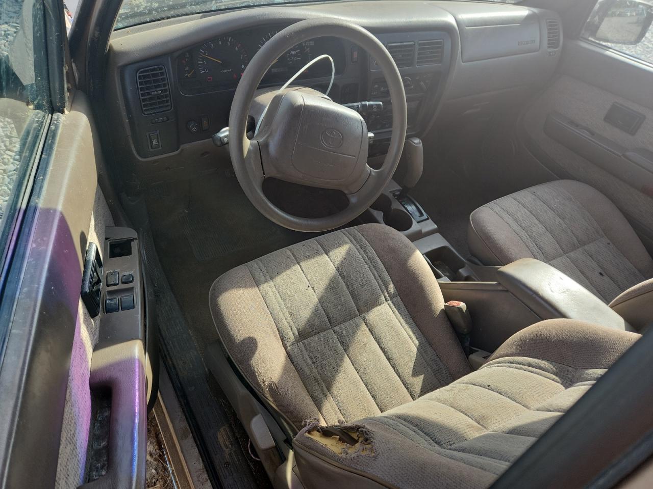 1999 Toyota Tacoma Xtracab Prerunner VIN: 4TASN92N0XZ484602 Lot: 60541745