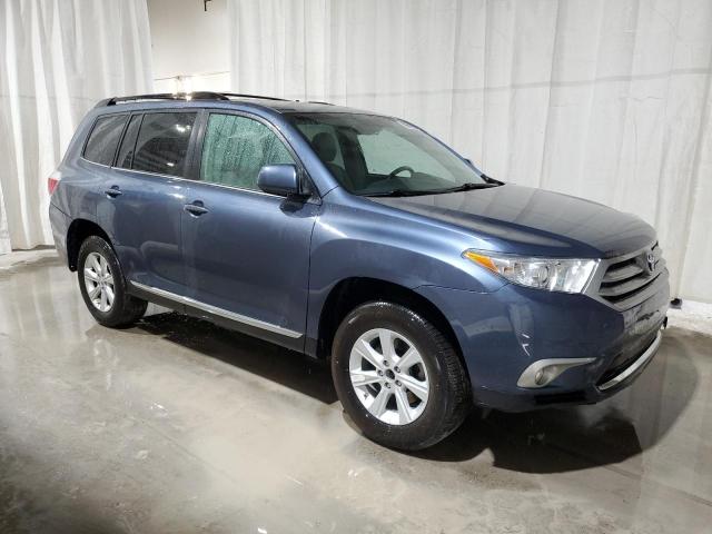  TOYOTA HIGHLANDER 2013 Granatowy