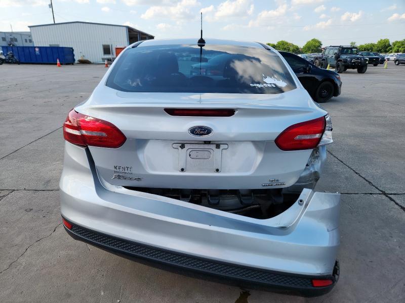  FORD FOCUS 2016 Сріблястий