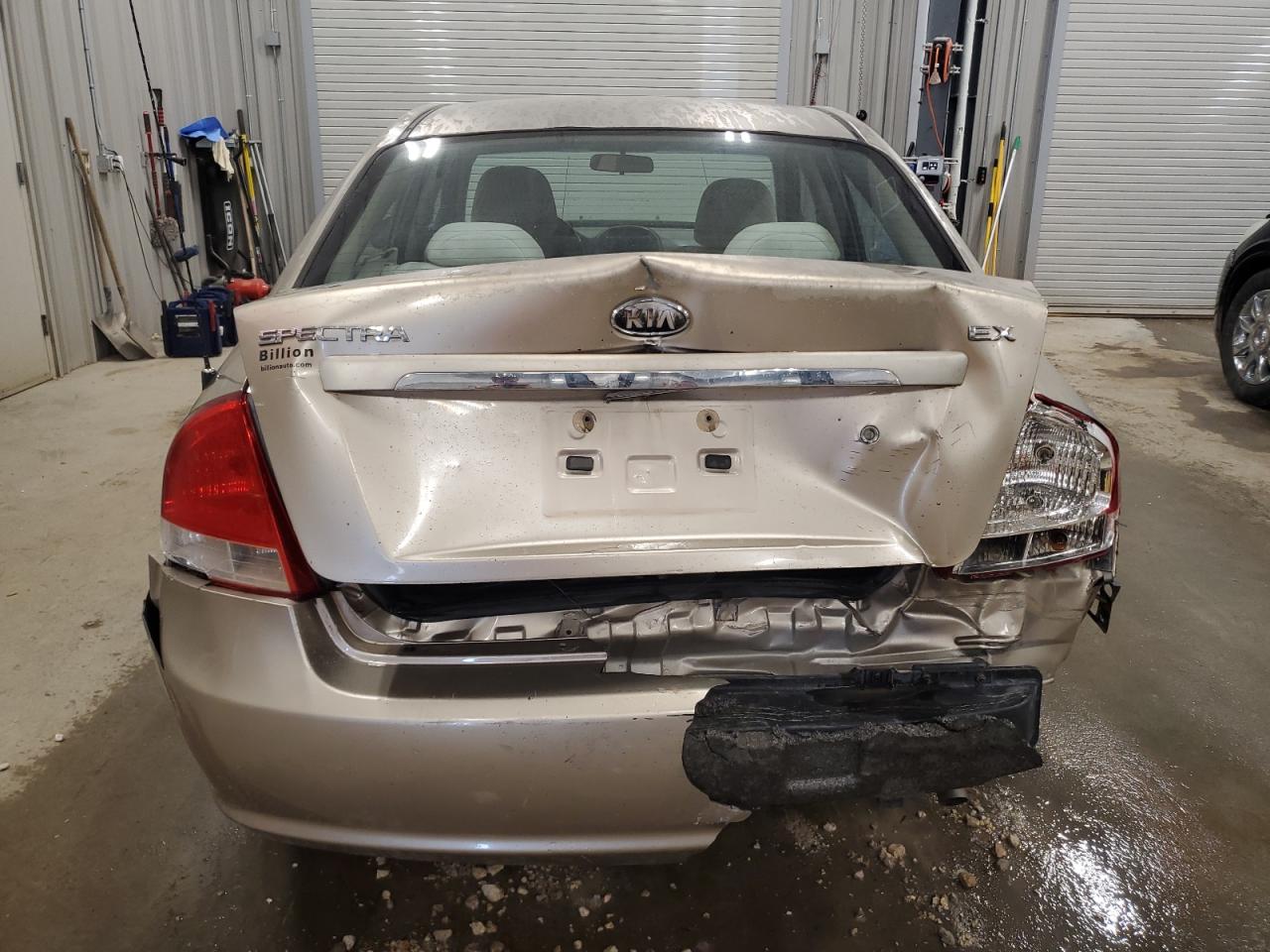 2009 Kia Spectra Ex VIN: KNAFE221795618491 Lot: 61639575