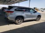 Sacramento, CA에서 판매 중인 2018 Toyota Highlander Le   - Front End