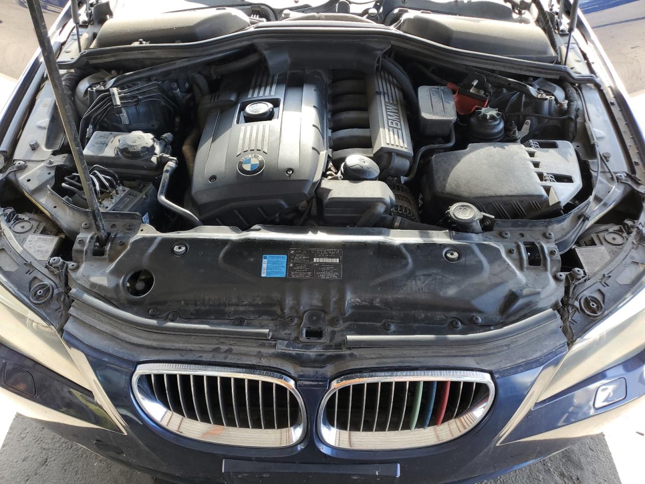 2008 BMW 528 I VIN: WBANU535X8CT01106 Lot: 61222405