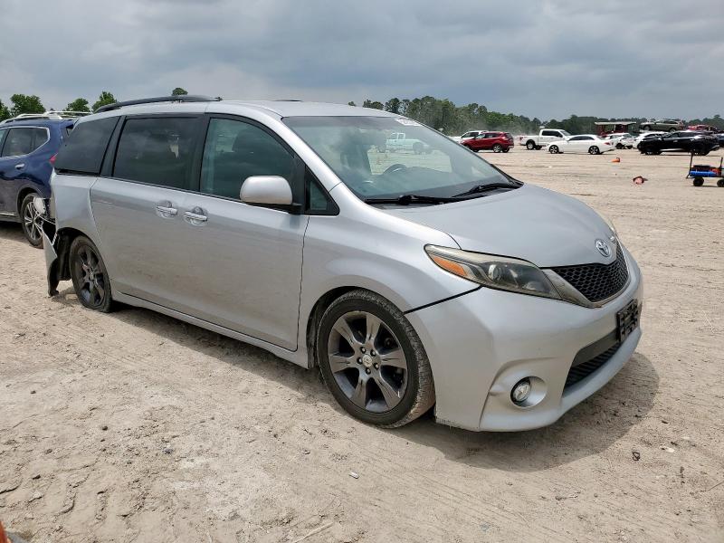  TOYOTA SIENNA 2016 Сріблястий