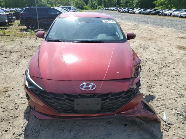  HYUNDAI ELANTRA 2023 Красный