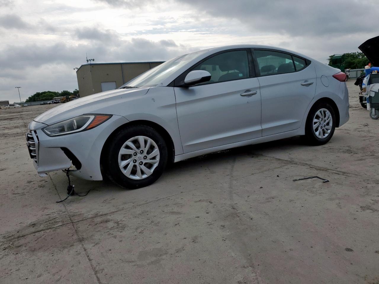 2017 Hyundai Elantra Se zu verkaufen in Wilmer, TX - Water/Flood
