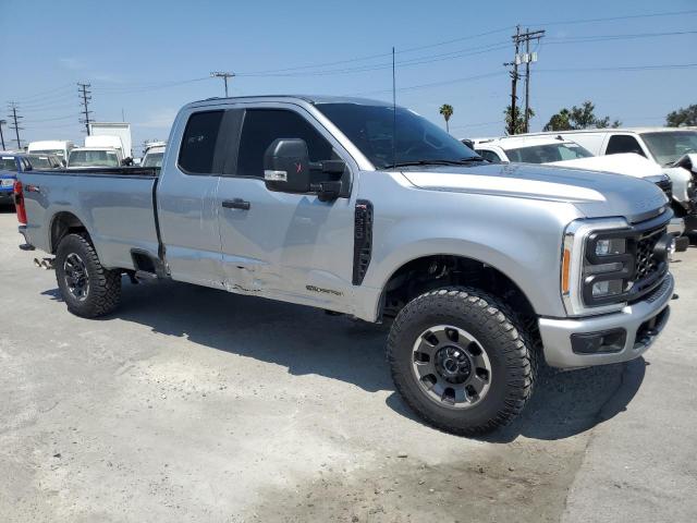  FORD F350 2023 Silver
