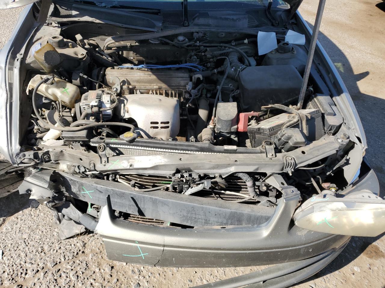 2000 Toyota Camry Le VIN: JT2BG28KXY0504971 Lot: 60898055