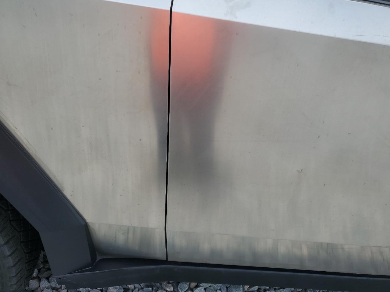 2024 Tesla Cybertruck VIN: 7G2CEHEE3RA017028 Lot: 59886675