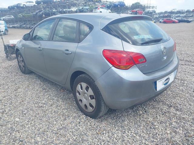 2010 VAUXHALL ASTRA EXCL