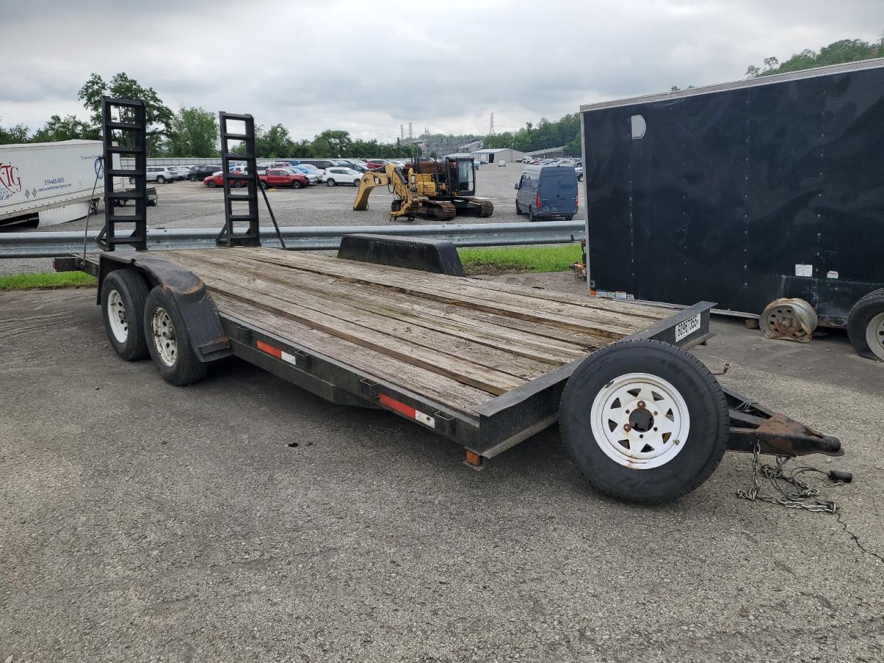 West Mifflin, PA에서 판매 중인 2003 Kaufman Equipment Trailer - Side