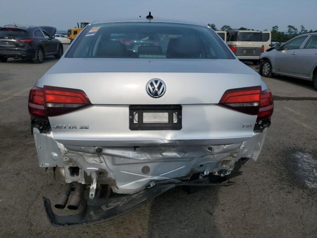  VOLKSWAGEN JETTA 2016 Silver