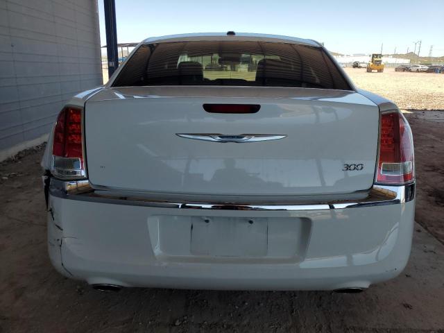  CHRYSLER 300 2013 White