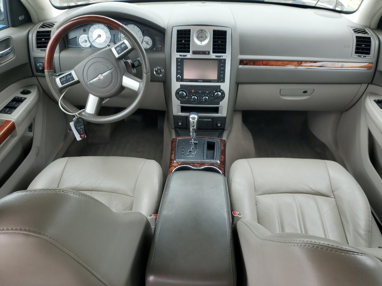 2010 Chrysler 300C VIN: 2C3CK6CT9AH331192 Lot: 62983275