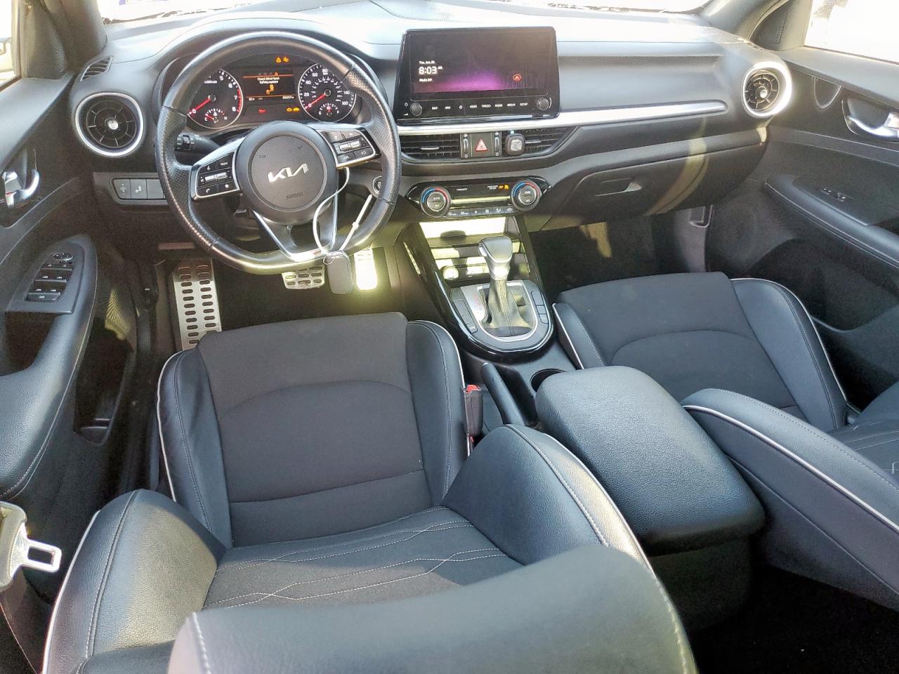 KIA FORTE 2023 VIN 3KPF54AD1PE665642 zdjęcie 8