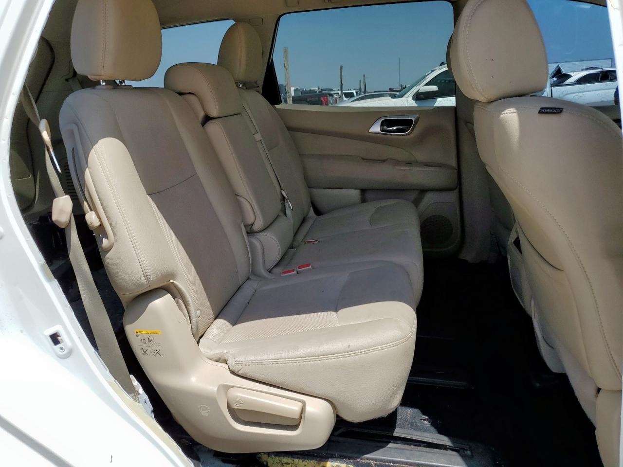 2017 Nissan Pathfinder S VIN: 5N1DR2MNXHC635631 Lot: 60656535