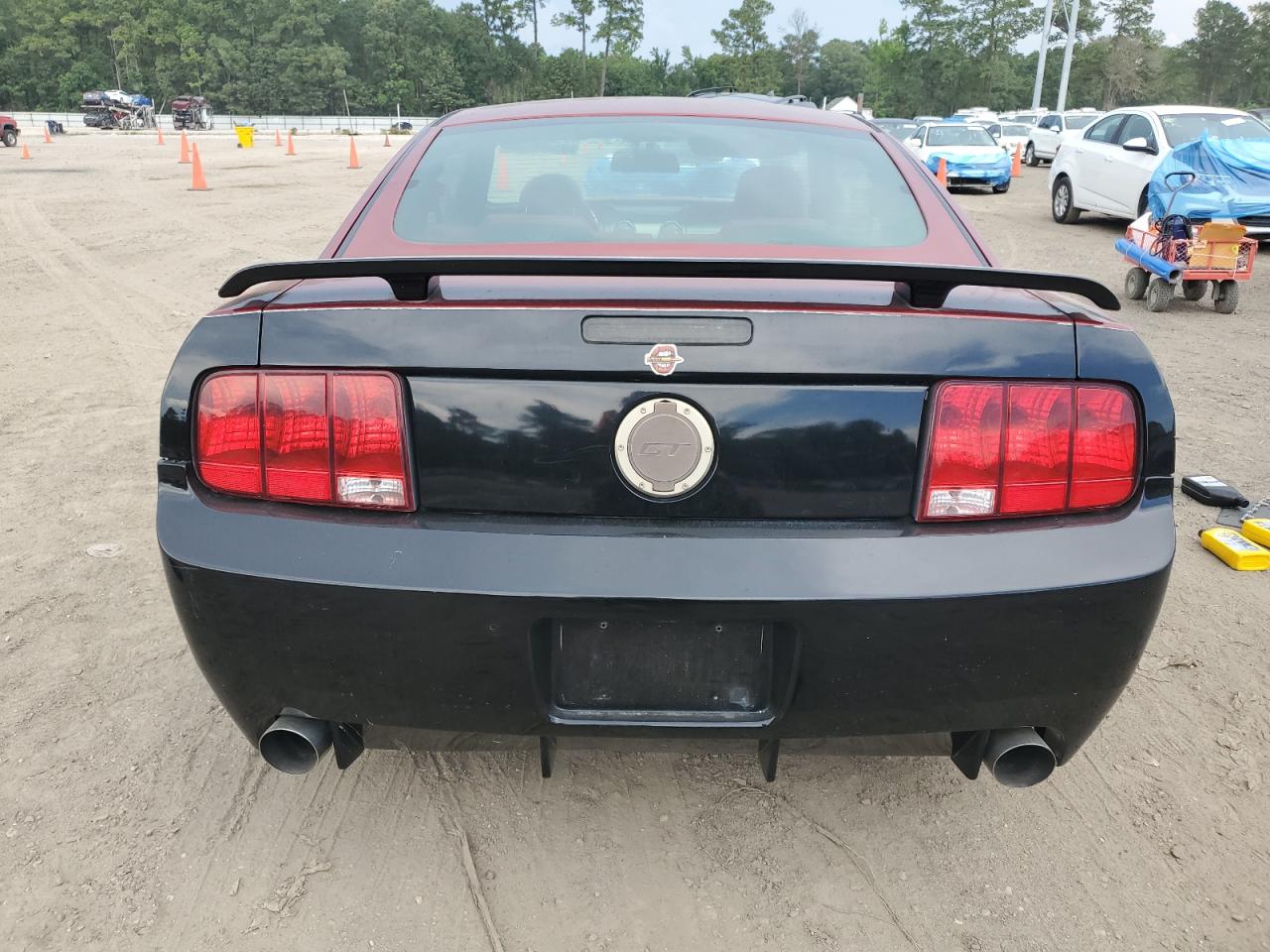2007 Ford Mustang Gt VIN: 1ZVFT82HX75239357 Lot: 63055565
