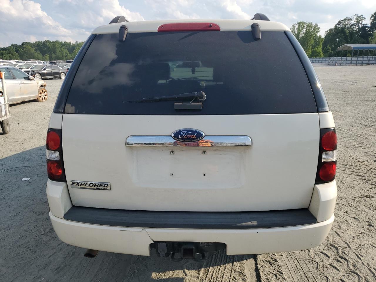 2008 Ford Explorer Limited VIN: 1FMEU75858UA21704 Lot: 60420565