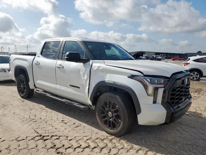  TOYOTA TUNDRA 2024 Biały