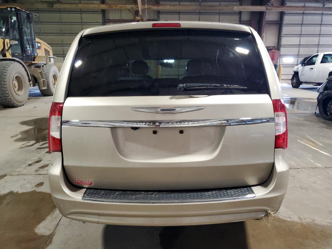 2015 Chrysler Town & Country Touring VIN: 2C4RC1BG8FR619572 Lot: 61246985