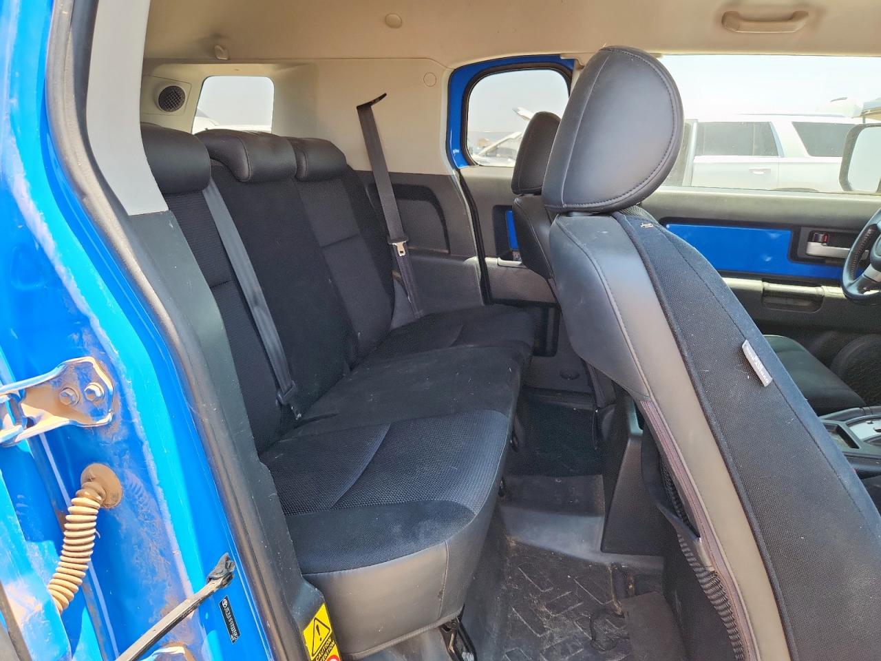 2007 Toyota Fj Cruiser VIN: JTEZU11F970005952 Lot: 61110325