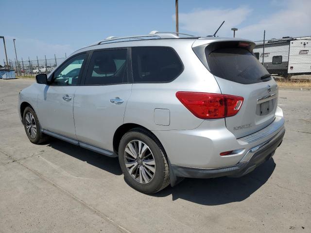  NISSAN PATHFINDER 2017 Сріблястий