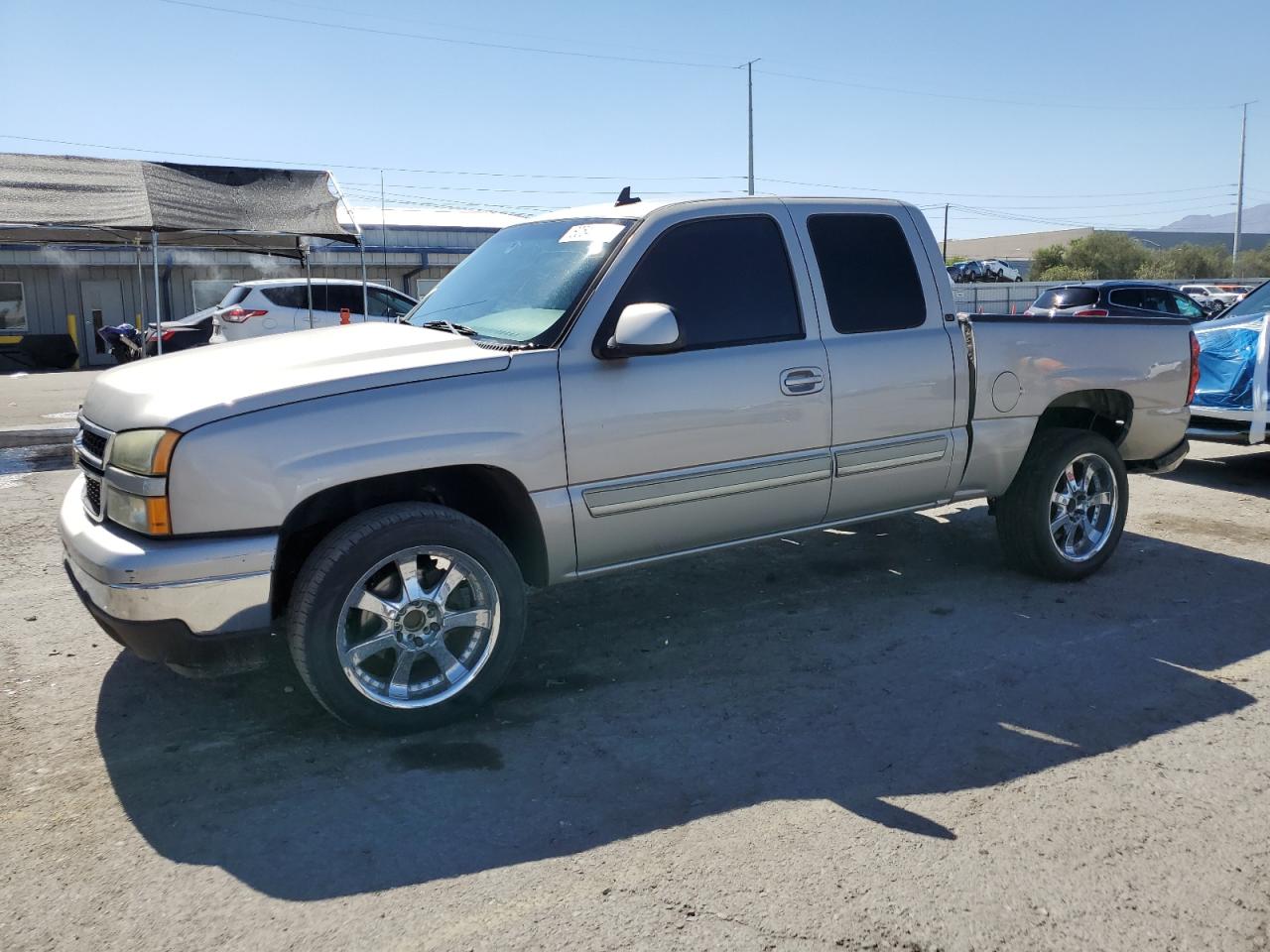 2006 Chevrolet Silverado C1500 for Sale in Las Vegas, NV - Rear End