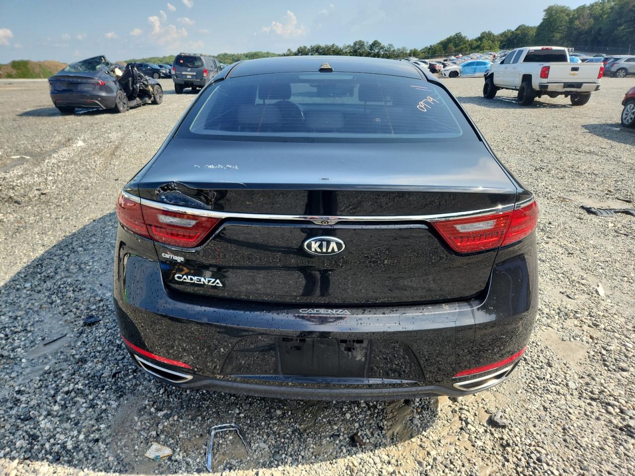 2017 Kia Cadenza Premium VIN: KNALC4J12H5080979 Lot: 60990875