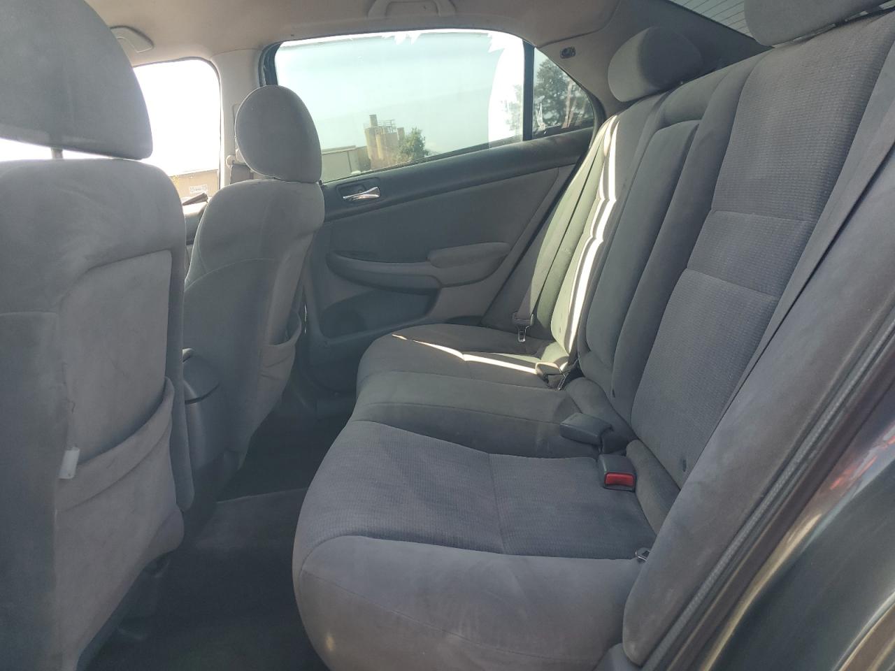 2005 Honda Accord Lx VIN: 1HGCM56415A076354 Lot: 59310505