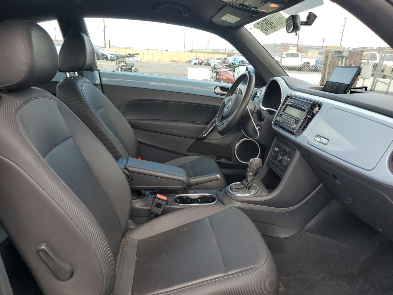 2014 Volkswagen Beetle VIN: 3VWJ17AT2EM666636 Lot: 60099515