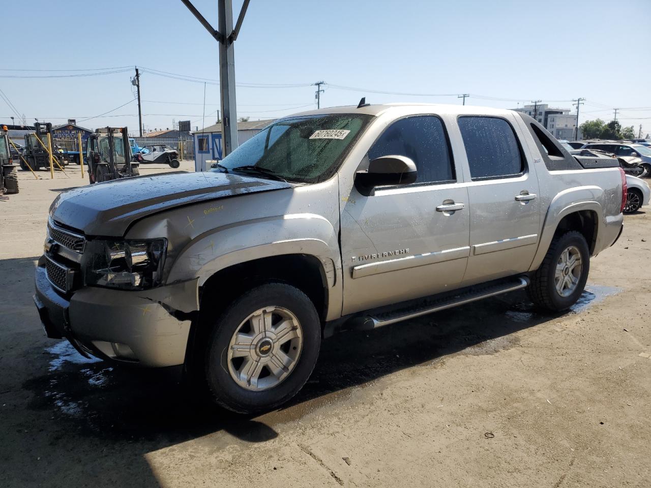 2009 Chevrolet Avalanche K1500 Lt იყიდება Los Angeles-ში, CA - Front End