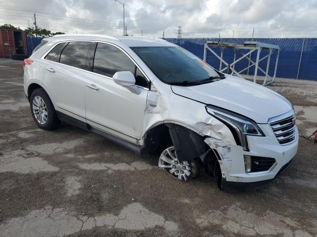  CADILLAC XT5 2018 Biały