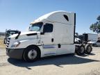 2018 Freightliner Cascadia 126  de vânzare în Sacramento, CA - Minor Dent/Scratches