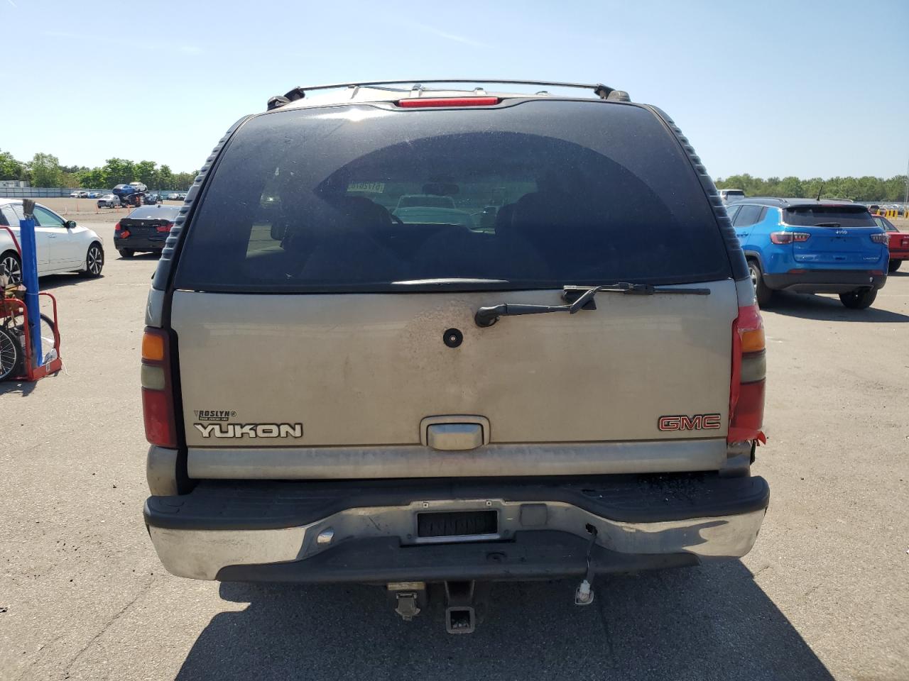 2001 GMC Yukon VIN: 1GKEK13TX1J230026 Lot: 61726785