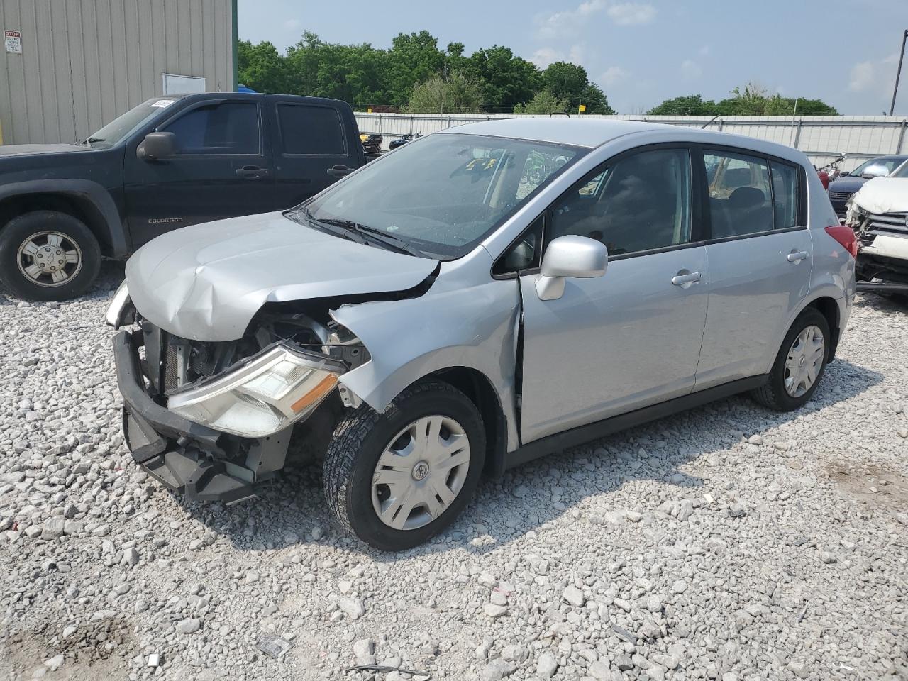 2010 Nissan Versa S en Venta en Lawrenceburg, KY - Front End