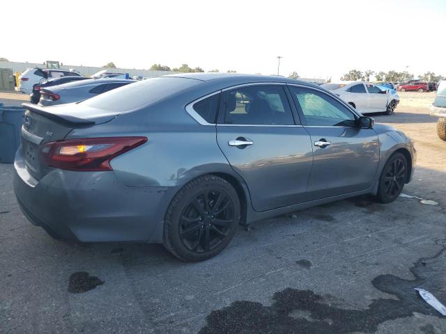  NISSAN ALTIMA 2017 Szary