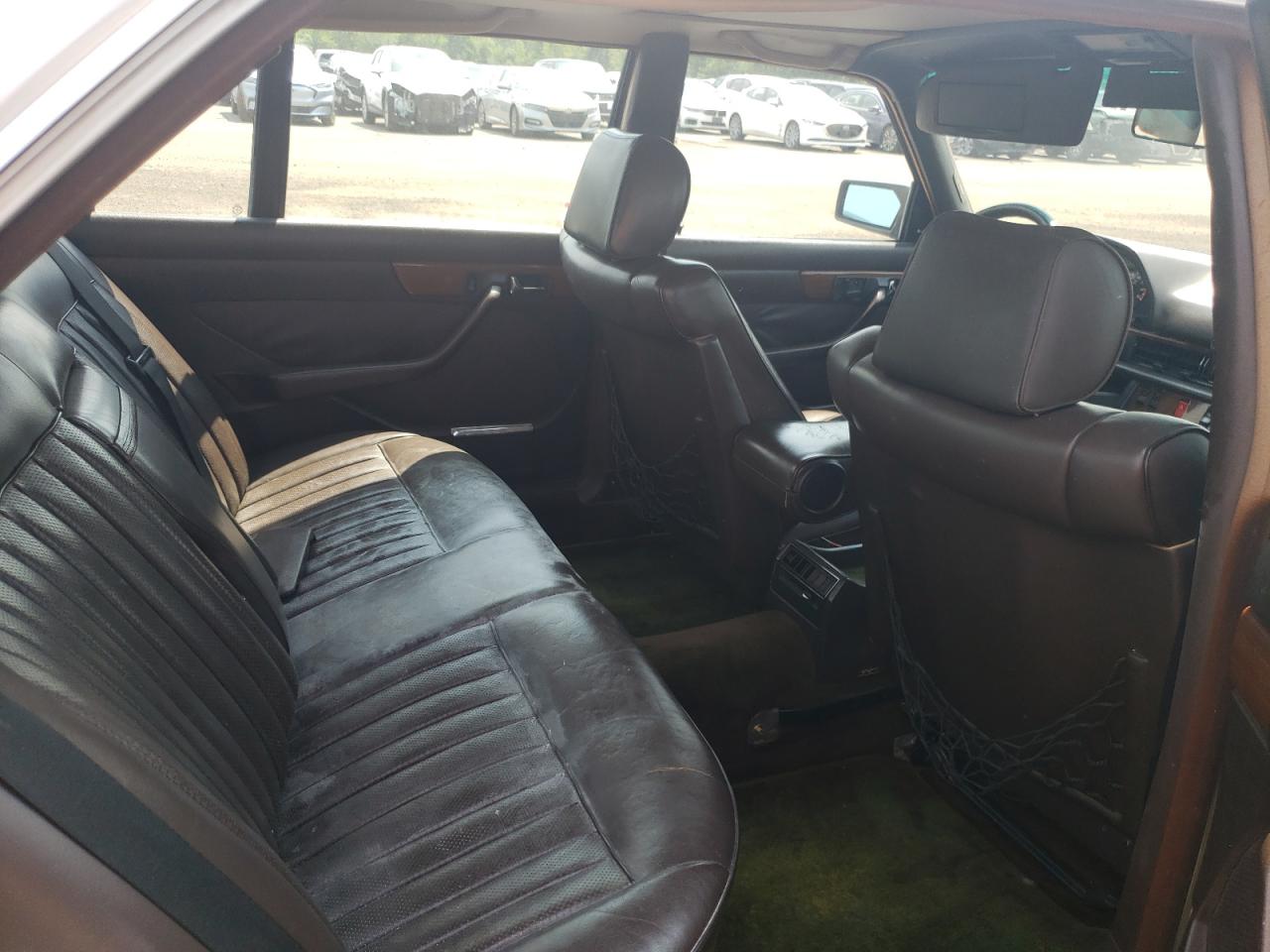1987 Mercedes-Benz 420 Sel VIN: WDBCA35D0HA285925 Lot: 60842305