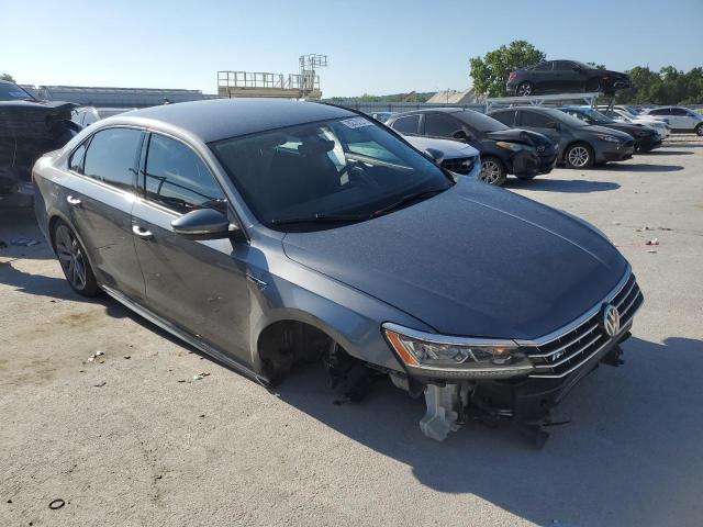  VOLKSWAGEN PASSAT 2018 Srebrny