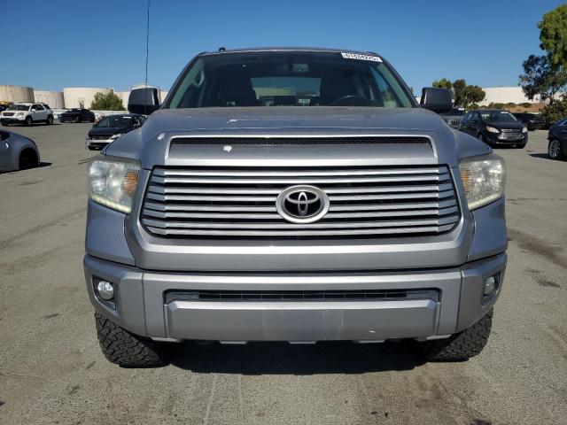  TOYOTA TUNDRA 2014 Srebrny