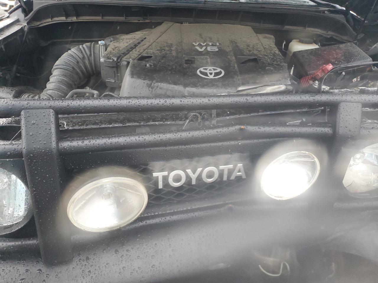2008 Toyota Fj Cruiser VIN: JTEZU11F68K007325 Lot: 61140855