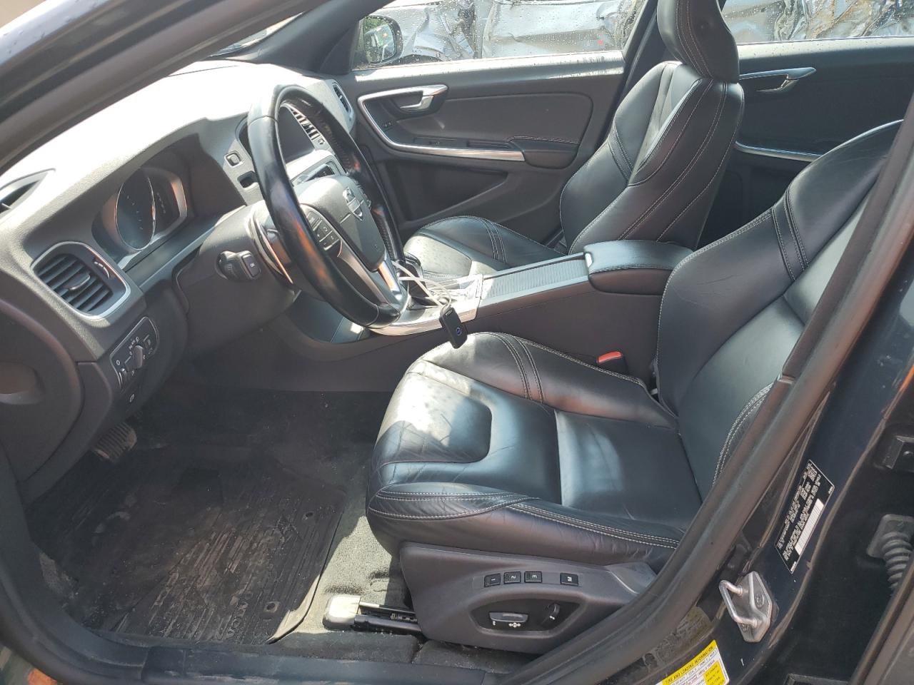 2015 Volvo S60 Premier VIN: YV1612TB6F1299877 Lot: 62590695